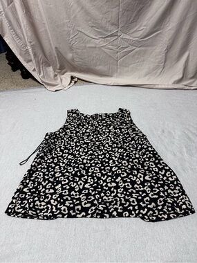 NWT Walter Baker Black and Cream Animal Print Top